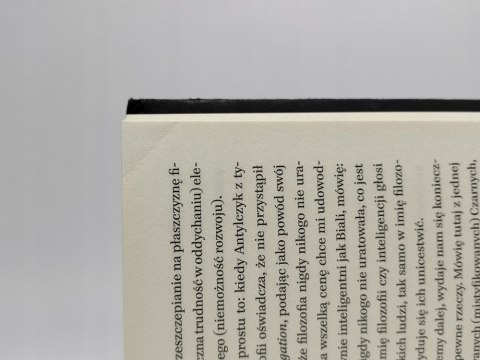 Czarna skóra, białe maski. Frantz Fanon