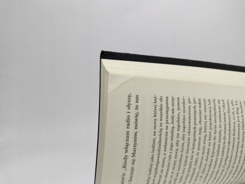 Czarna skóra, białe maski. Frantz Fanon