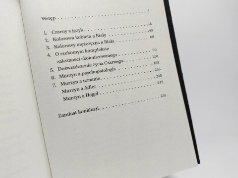 Czarna skóra, białe maski. Frantz Fanon