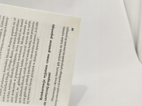 Czy tylko raz żyjemy na ziemi. Rzecz o reinkarnacji. Wanda Dynowska