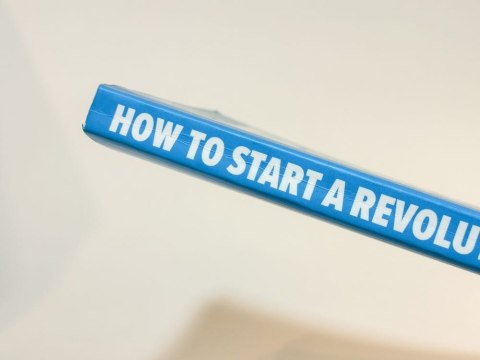 How to Start a Revolution: Young People and the Future... Lauren Duca (ENG)