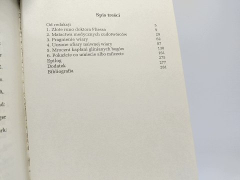 Przybysze z Syriusza i inne fenomeny. James Randi