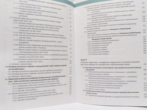 Jak wspierać młodzież w niestabilnym świecie? Dorota Żyro, Szymon Grzelak
