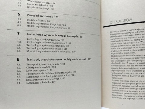 Modele halowe z napędem gumowym. E. Ciapała, R. Czechowski
